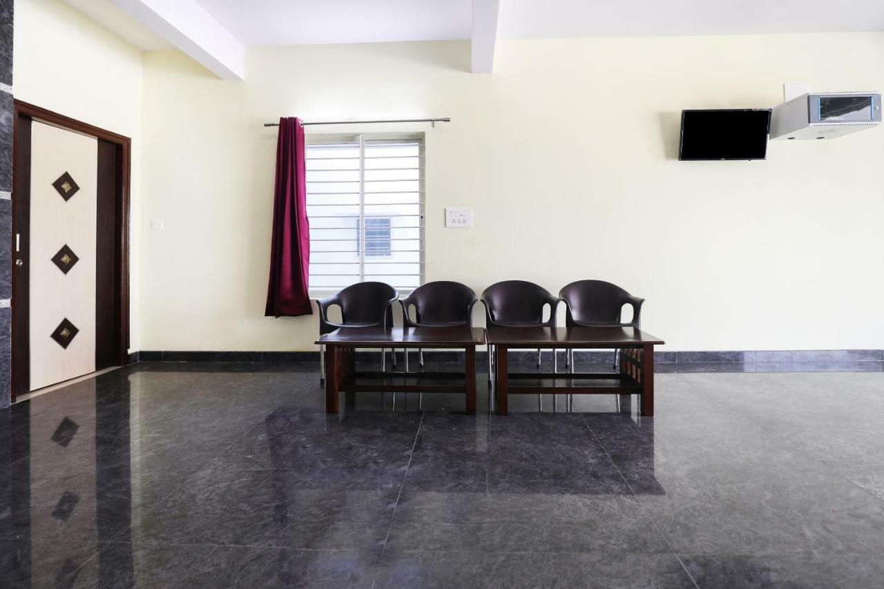 Oyo 33451 Ace Inn Bengaluru Zewnętrze zdjęcie